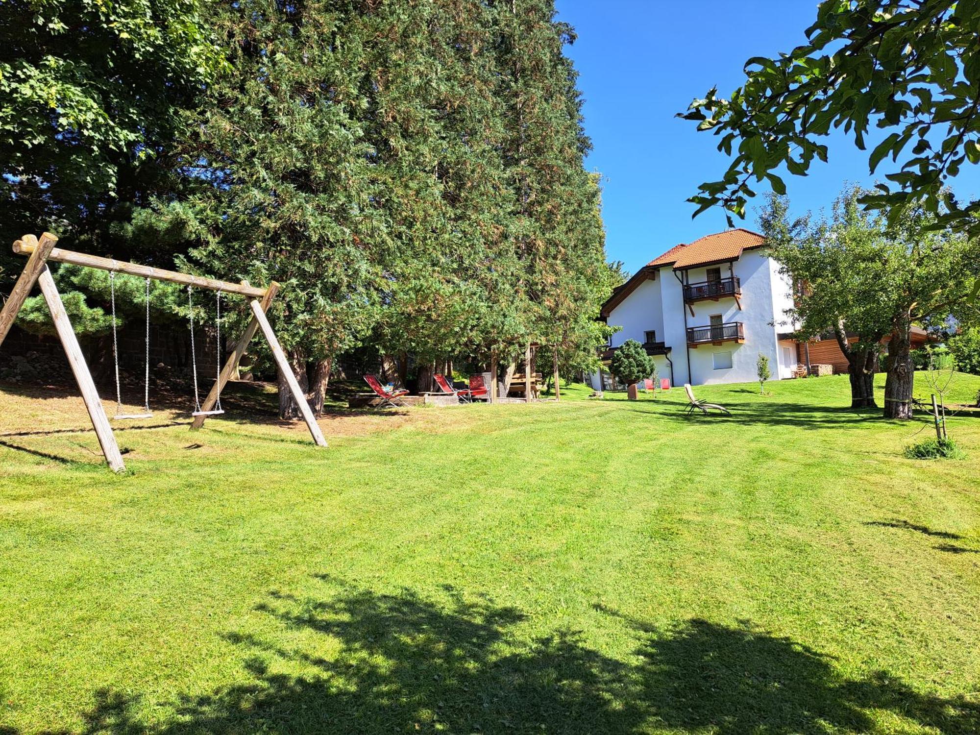 Apartments Im Winkl Bruneck Exterior foto